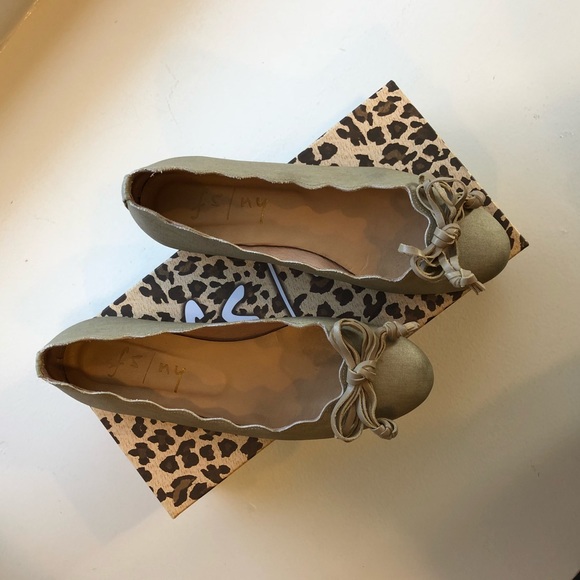 French soles NY ballet bow flats - Picture 2 of 7